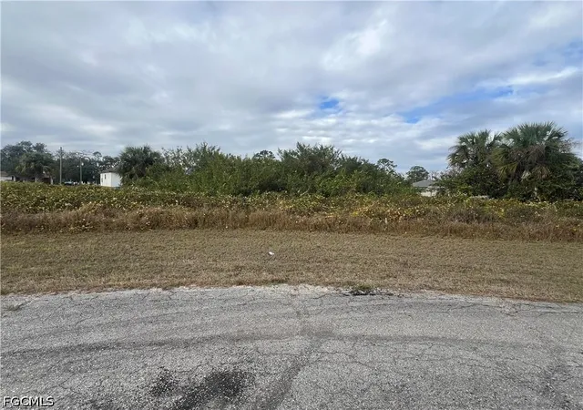 Photo 3 of Land for sale at 3007 Mecca Ct, Labelle, FL 33935 | MLS# 2026022475 | Listing updated on 2026-09-24