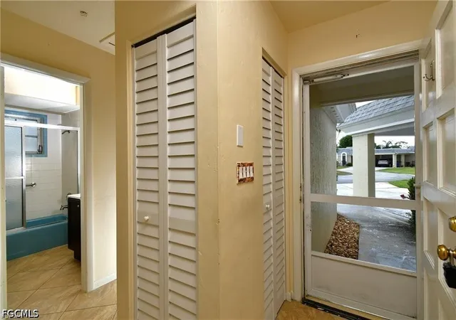 5th image of 9 Park Lane Cir, Lehigh Acres, FL 33936 | MLS# 2026022573