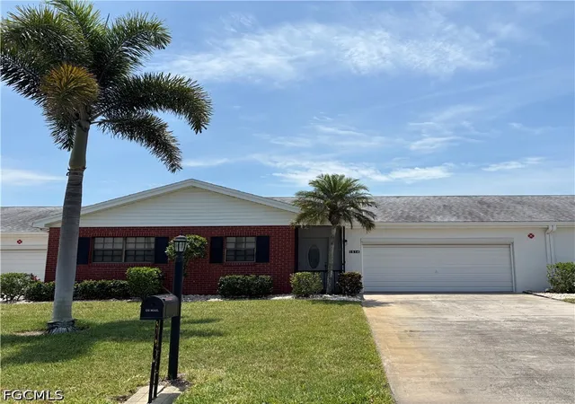 Photo 1 of Townhouse for sale at 1514 Palm Woode Dr, Fort Myers, FL 33919 | MLS# 2026022603 | Listing updated on 2026-08-03