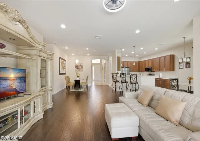 4th image of 10051 Mimosa Silk Dr, Fort Myers, FL 33913 | MLS# 226019993