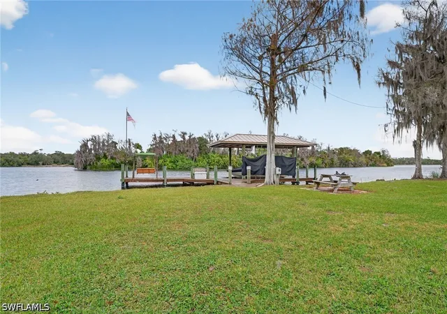 3rd image of 1964 Rialto Wy, Alva, FL 33920 | MLS# 226020201