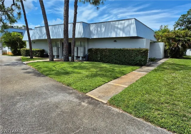 Photo 1 of Townhouse for sale at 4909 Catalina Dr #49, Naples, FL 34112 | MLS# 226019991 | Listing updated on 2026-08-07