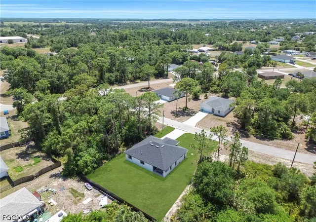 4th image of 5035 Spinnaker Rd, Labelle, FL 33935 | MLS# 2026022687