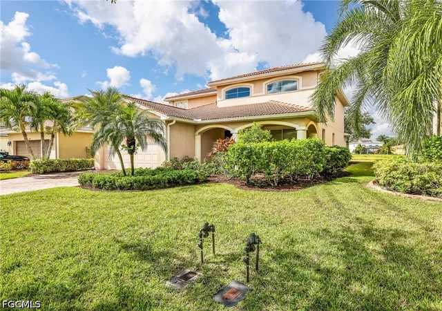 3rd image of 1529 Birdie Dr, Naples, FL 34120 | MLS# 2026022725