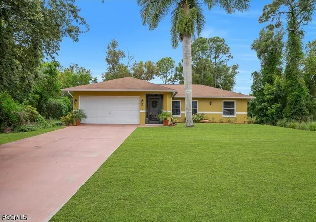 Photo 2 of Single family home for sale at 8434 Butternut Rd, Fort Myers, FL 33967 | MLS# 2026022727 | Listing updated on 2026-07-23