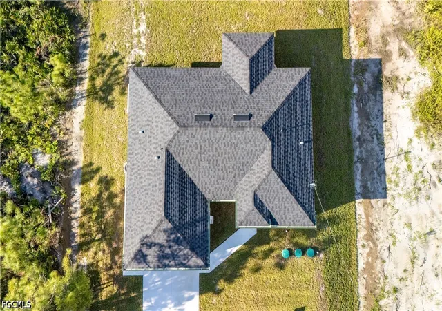 4th image of 2710 42Nd St W, Lehigh Acres, FL 33971 | MLS# 2026022740