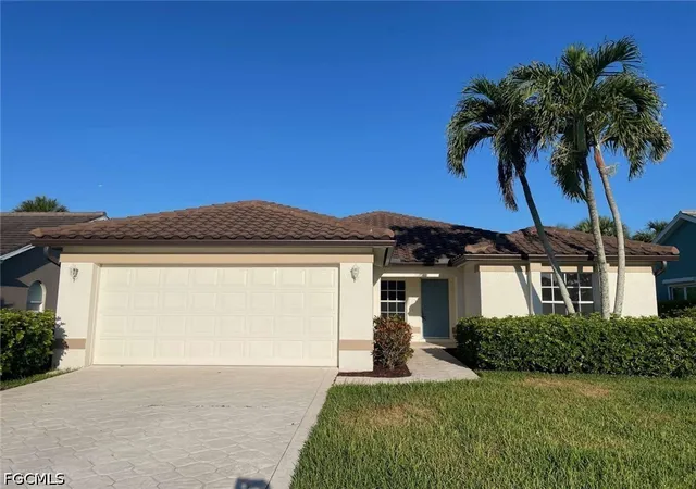 Photo 1 of Single family home for sale at 7588 Cameron Cir, Fort Myers, FL 33912 | MLS# 2026022778 | Listing updated on 2026-06-16