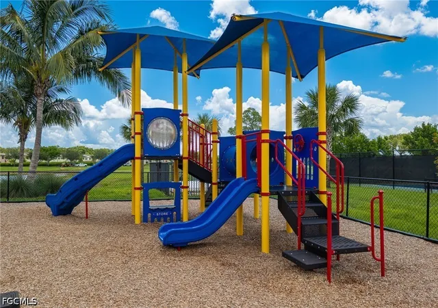 38th image of 14107 Vindel Cir, Fort Myers, FL 33905 | MLS# 2026022800