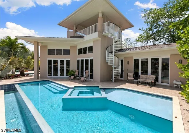 Homes for sale in Marco Island, FL | 622 Bimini Ave, Marco Island, FL 34145 | MLS# 226019598