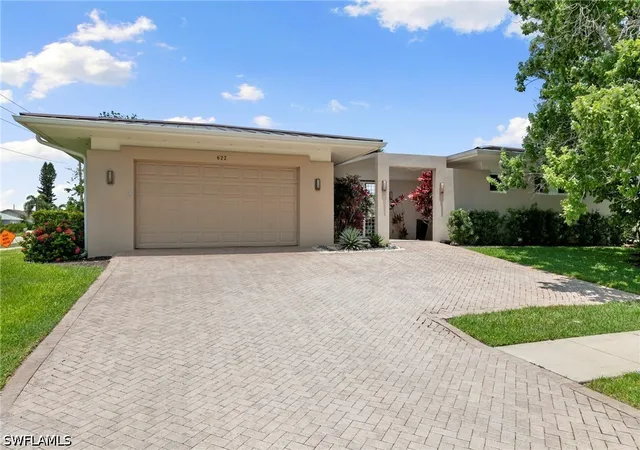 Homes for sale in Marco Island, FL | 622 Bimini Ave, Marco Island, FL 34145 | MLS# 226019598