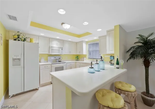 2nd image of 1520 Imperial Golf Course Blvd #214, Naples, FL 34110 | MLS# 226020228