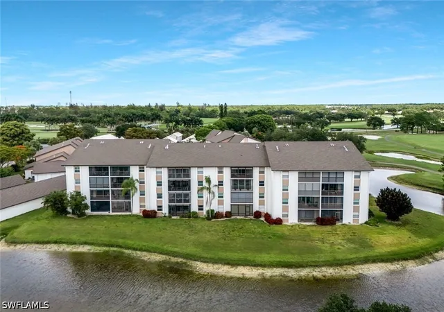 5th image of 1520 Imperial Golf Course Blvd #214, Naples, FL 34110 | MLS# 226020228