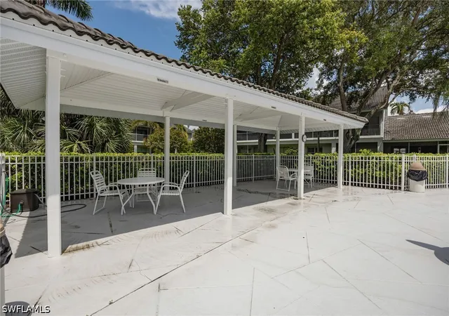 Homes for sale in Naples, FL | 1125 Partridge Cir #102, Naples, FL 34104 | MLS# 226020202