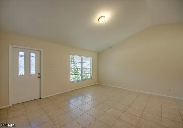 Photo 4 of Single family home for sale at 1315 SE 33rd Terrace, Cape Coral, FL 33904 | MLS# 2026022890 | Listing updated on 2026-08-31