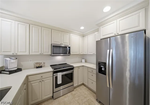 Photo 4 of Condo for sale at 221 9th Street S #206, Naples, FL 34102 | MLS# 2026022926 | Listing updated on 2026-07-25