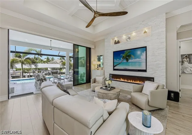 5th image of 1632 Barbarosa Ct, Marco Island, FL 34145 | MLS# 226020248