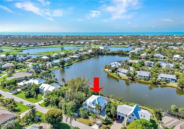 Photo 2 of Single family home for sale at 9007 Mockingbird Dr, Sanibel, FL 33957 | MLS# 2026022970 | Listing updated on 2026-06-27