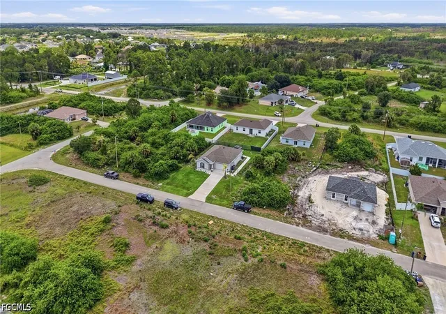 5th image of 184 Peerless St, Lehigh Acres, FL 33974 | MLS# 2026022990