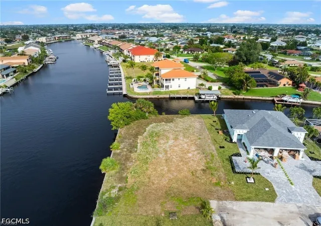 Photo 4 of Land for sale at 1101 SE 38th Street, Cape Coral, FL 33904 | MLS# 2026023016 | Listing updated on 2026-05-22