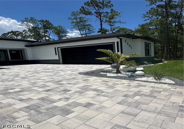 3rd image of 2201 Jackson Ave, Alva, FL 33920 | MLS# 2026023027