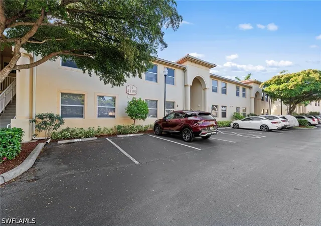4th image of 4109 Bellasol Cir #1114, Fort Myers, FL 33916 | MLS# 226020220