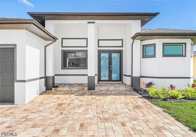 4th image of 939 Mohawk Pkwy, Cape Coral, FL 33914 | MLS# 2026023034