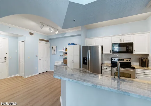 3rd image of 12920 Positano Cir #306, Naples, FL 34105 | MLS# 226020543