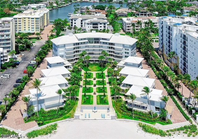 2nd image of 1851 Gulf Shore Blvd N, Naples, FL 34102