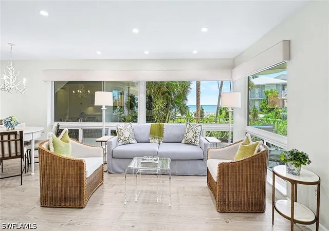3rd image of 1851 Gulf Shore Blvd N, Naples, FL 34102