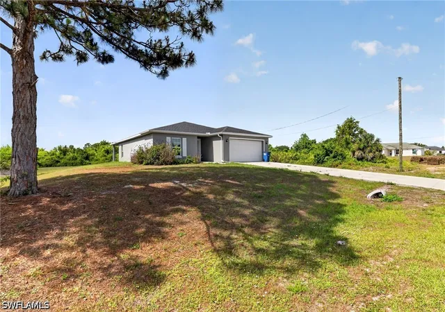 2nd image of 3911 14th St Sw, Lehigh Acres, FL 33976 | MLS# 226019725