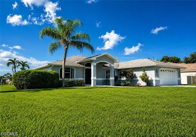 3rd image of 1118 Se 16Th Ter, Cape Coral, FL 33990 | MLS# 2026023126