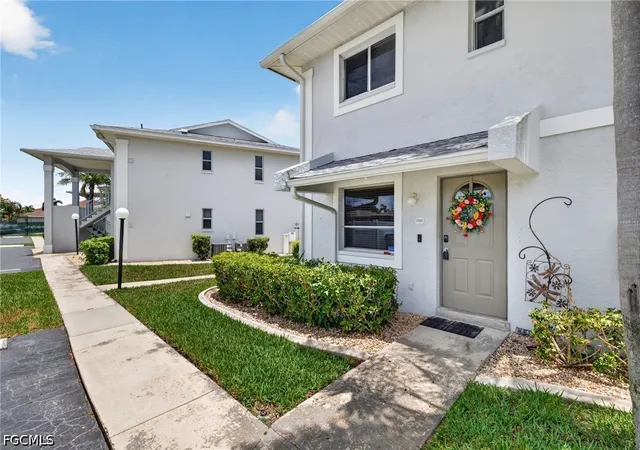 2nd image of 5027 Sw 16th Pl #101, Cape Coral, FL 33914 | MLS# 2026023133