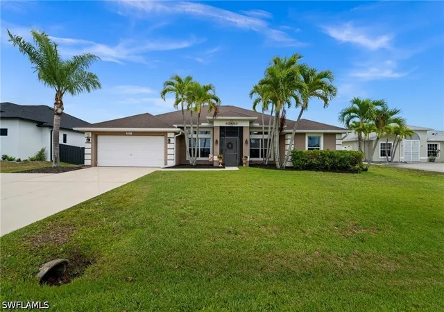 4th image of 3917 Agualinda Blvd, Cape Coral, FL 33914 | MLS# 226020130