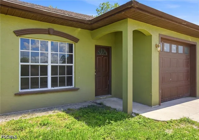 4th image of 2433 George Ave S, Lehigh Acres, FL 33973 | MLS# 2026023152