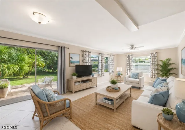 Photo 3 of Sale Pending at 3067 Buena Vista Ln, Naples, FL 34105 | MLS# 2026023154 | Listing updated on 2026-07-23