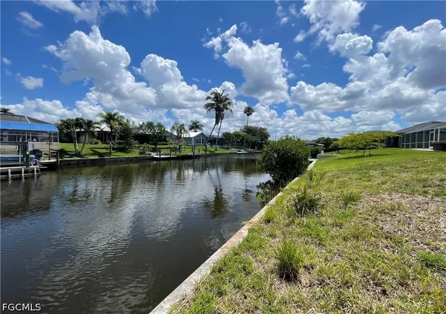 4th image of 1441 Se 21st Ln, Cape Coral, FL 33990 | MLS# 2026023168