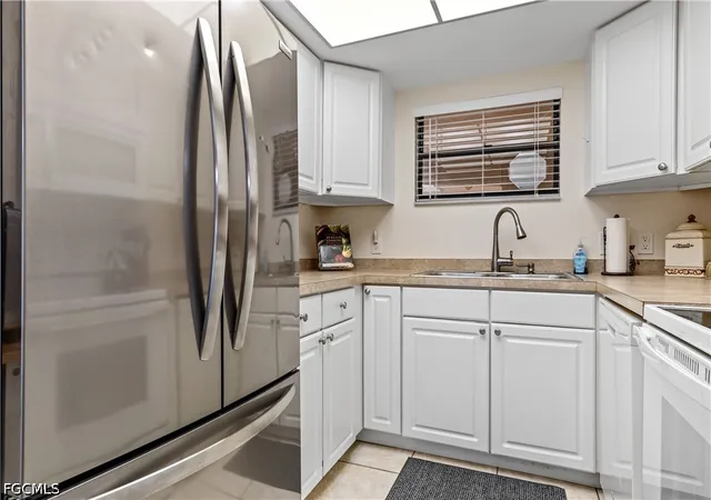 4th image of 12501 Mcgregor Blvd, Fort Myers, FL 33919