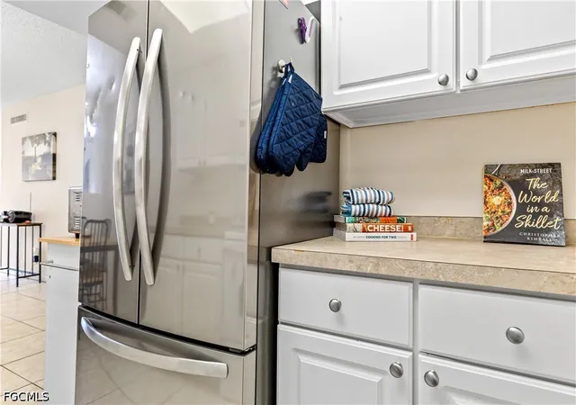 5th image of 12501 Mcgregor Blvd, Fort Myers, FL 33919