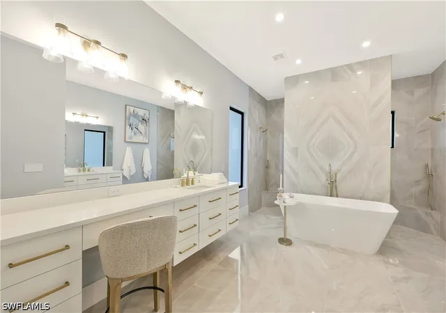 19th image of 750 Myrtle Ter, Naples, FL 34103 | MLS# 226012951