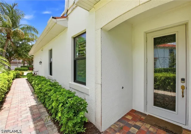 2nd image of 3163 Serena Ln, Naples, FL 34114