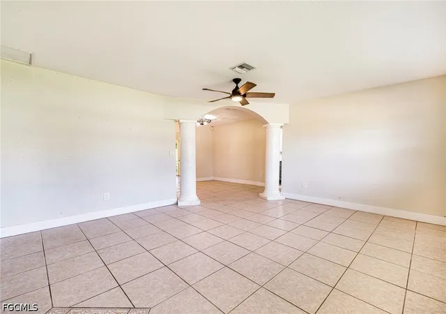 Photo 4 of Sale Pending at 2319 Barcelona Ave, Fort Myers, FL 33905 | MLS# 2026023258 | Listing updated on 2026-07-04