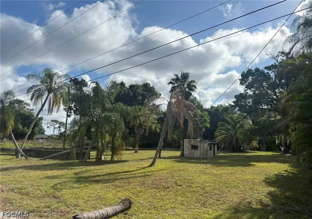 3rd image of 2948 Garden St, North Fort Myers, FL 33917 | MLS# 2026023299