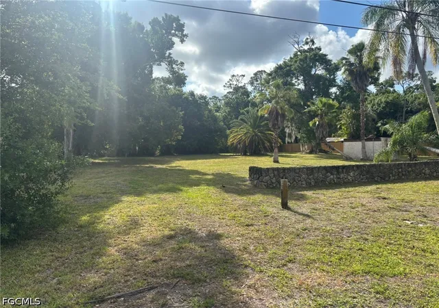 4th image of 2948 Garden St, North Fort Myers, FL 33917 | MLS# 2026023299