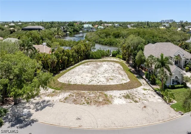 5th image of 27311 Oak Knoll Dr, Bonita Springs, FL 34134 | MLS# 226020796