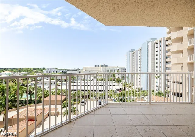 2nd image of 2090 W First St #E705, Fort Myers, FL 33901 | MLS# 2026023338
