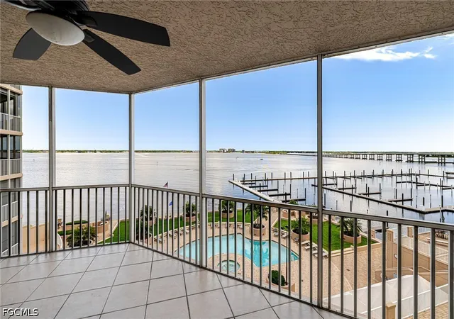 5th image of 2090 W First St #E705, Fort Myers, FL 33901 | MLS# 2026023338