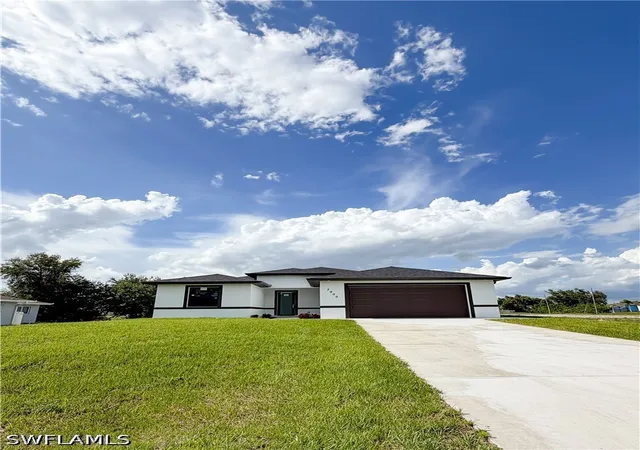 Homes for sale in Lehigh Acres, FL | 3900 25th St Sw, Lehigh Acres, FL 33976 | MLS# 226020809