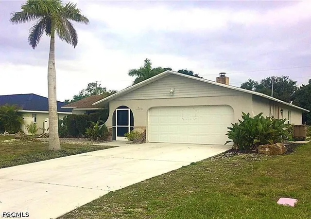 Photo 2 of Single family home for sale at 124 Se 31st Street, Cape Coral, FL 33904 | MLS# 2026023359 | Listing updated on 2026-06-16