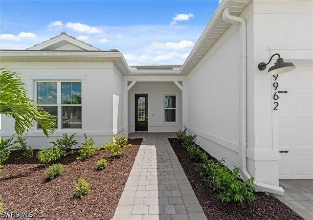 5th image of 19962 Nickel Trl, Alva, FL 33920 | MLS# 226020854