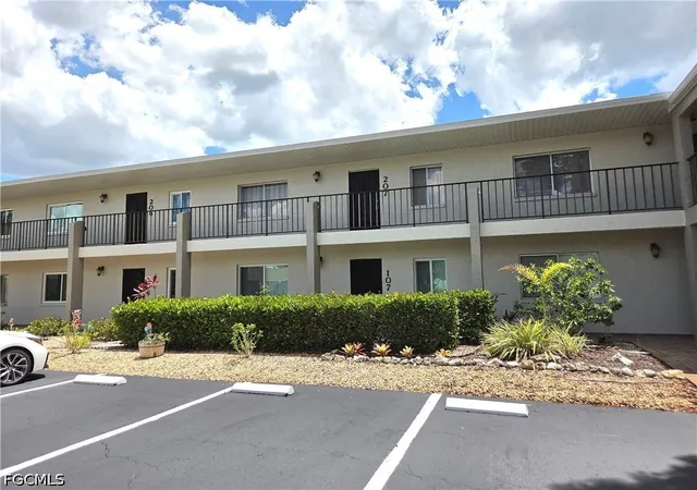 2nd image of 6184 Michelle Wy #207, Fort Myers, FL 33919 | MLS# 2026023425